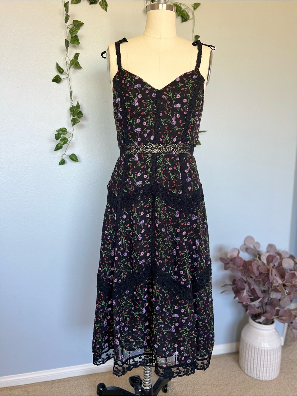 J.O.A. Just One Answer Black Floral Lace Insert Maxi Dress S